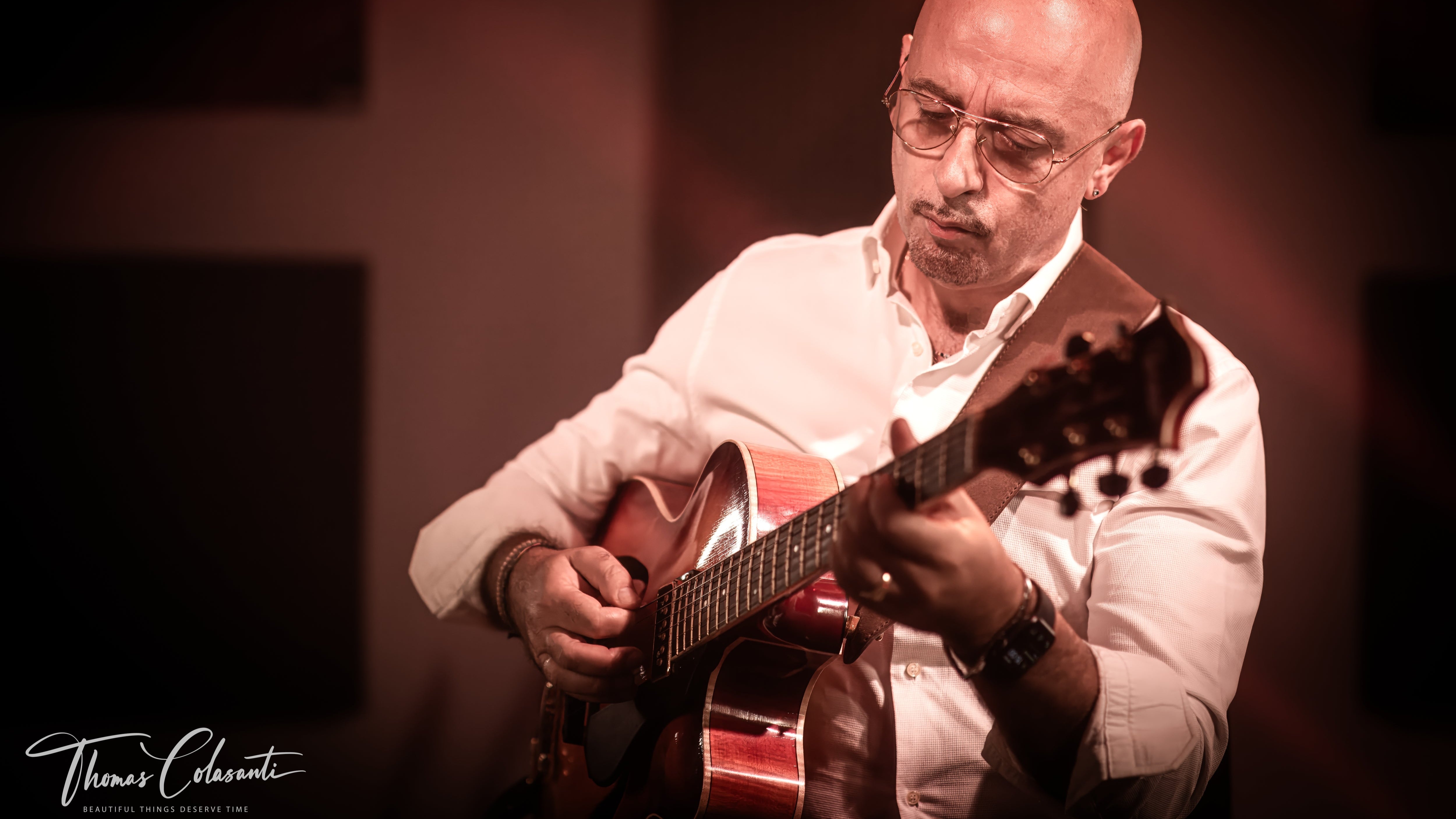 JAZZ GUITAR SOLO PLAYING - Alessio Menconi